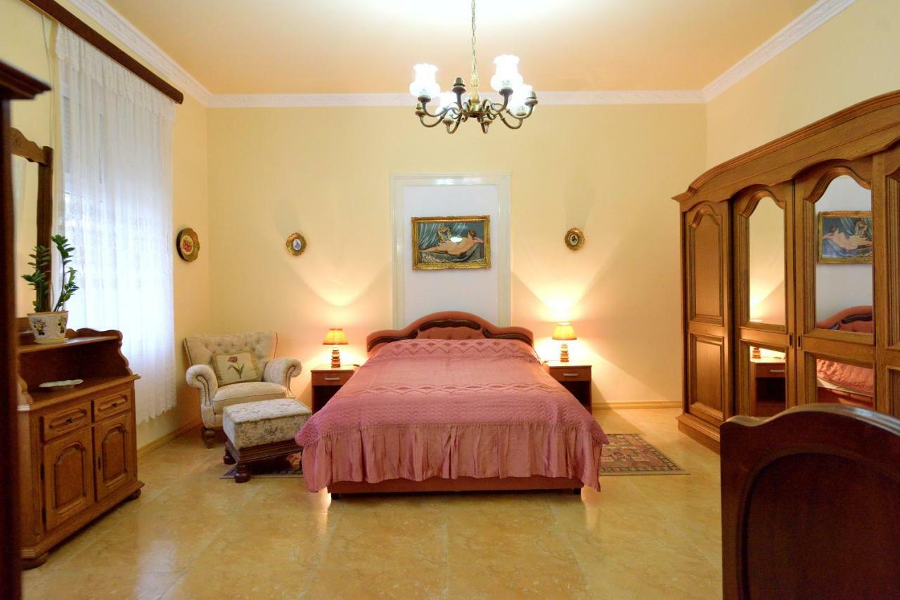 Apartman Vila Milica Kikinda Esterno foto