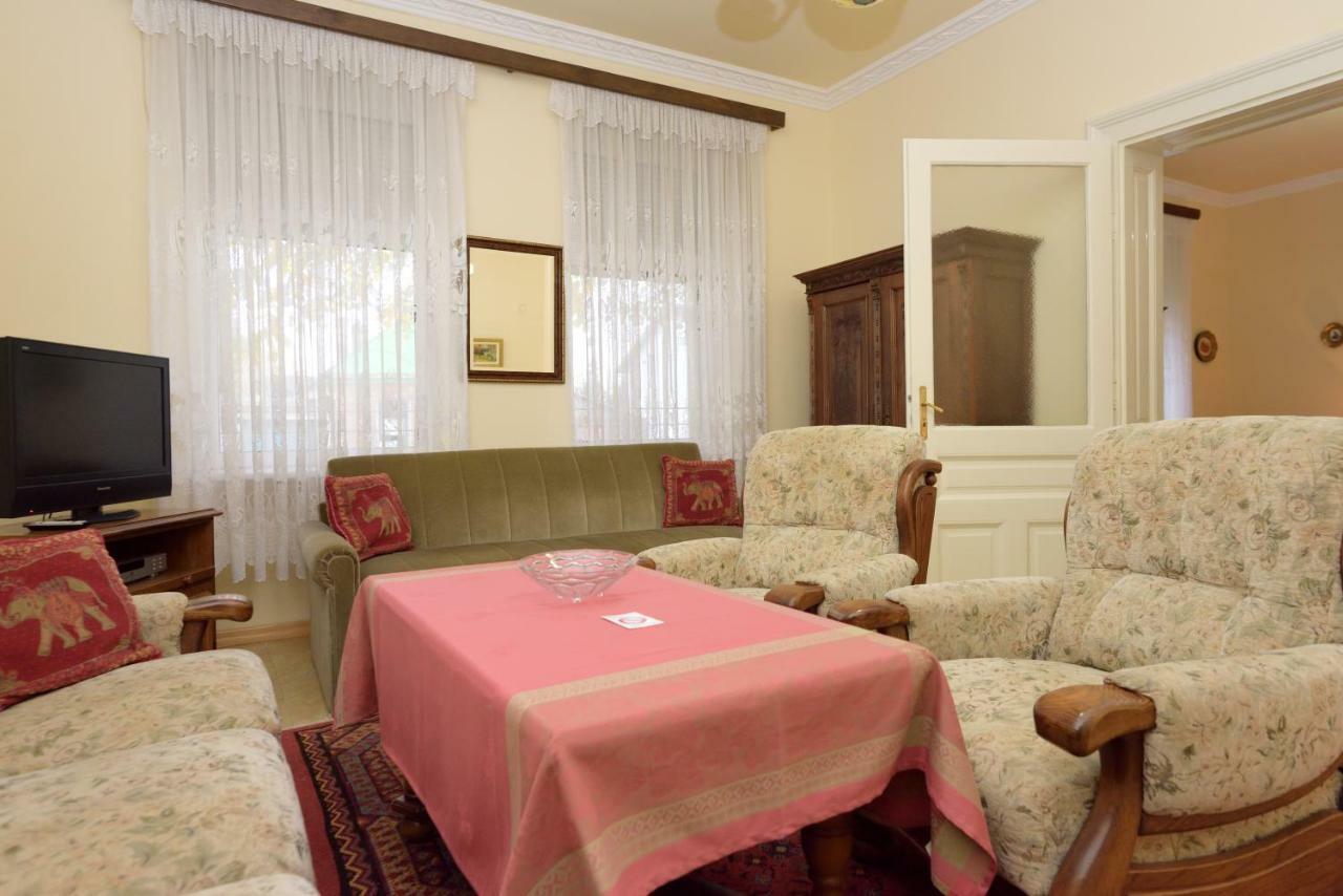 Apartman Vila Milica Kikinda Esterno foto
