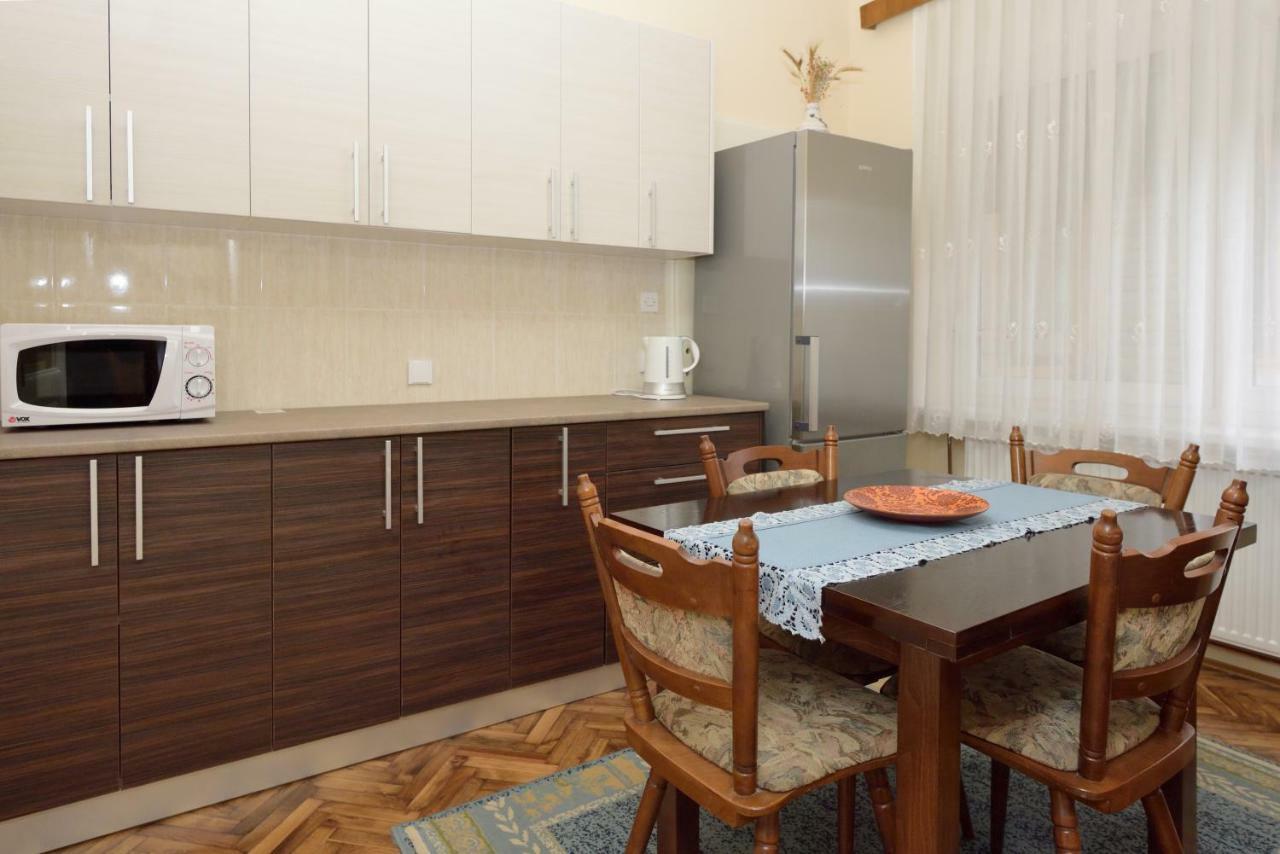 Apartman Vila Milica Kikinda Esterno foto